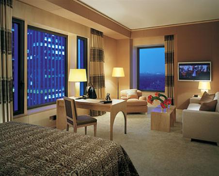 new york hotels - four seasons image