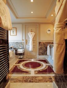 paris hote de crillon image