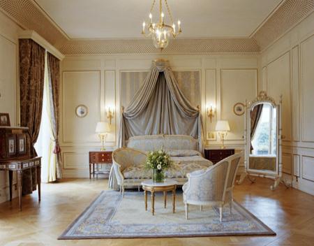 paris hotel meurice image